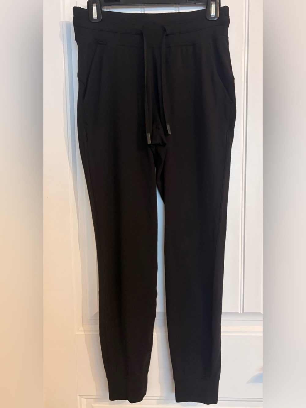 Lululemon Ready to Rulu Black Joggers - Size 6